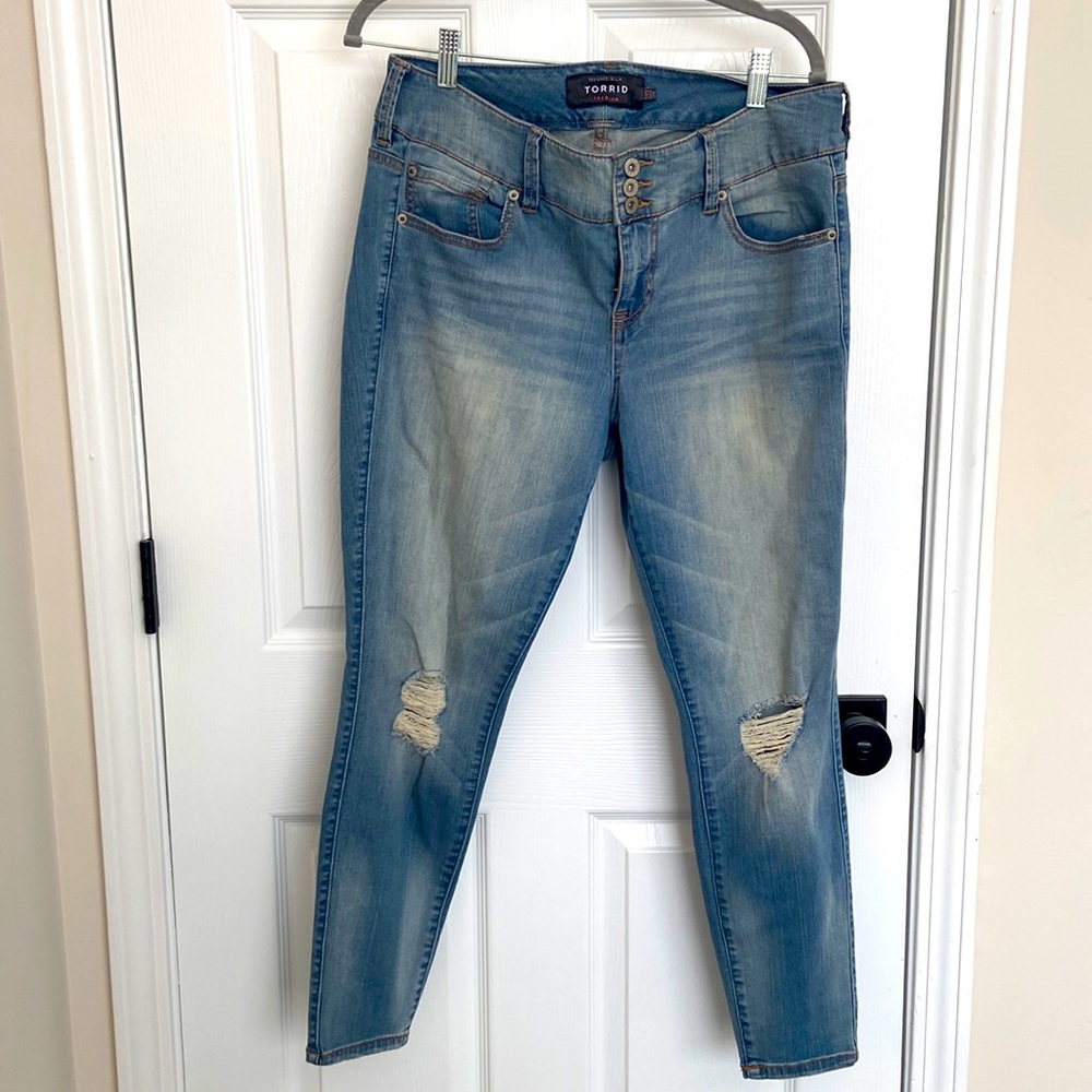 Torrid Premium High Rise Jeans, SZ 14S, Excellent Condition